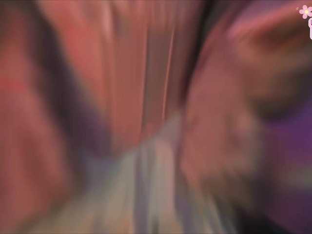 LollyGirlMoon's BongaCams show and profile