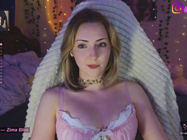LollyGirlMoon's BongaCams show and profile