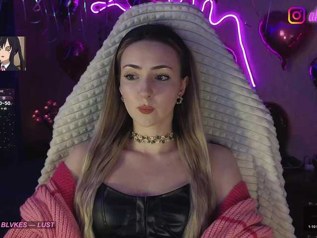 LollyGirlMoon на boncams