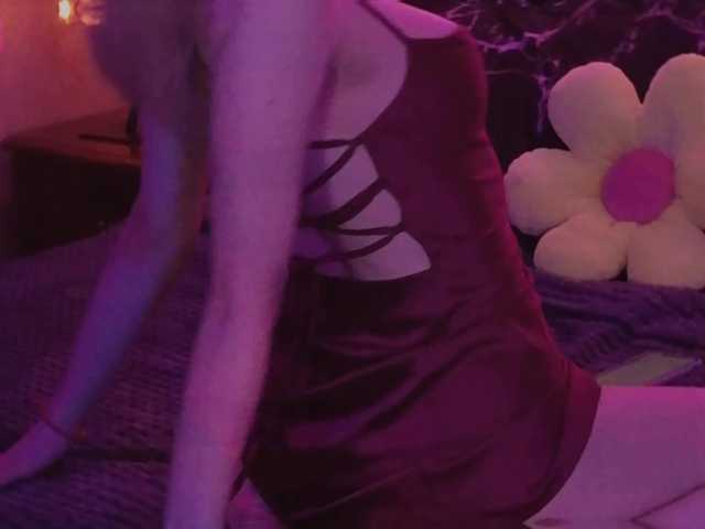 LollyGirlMoon from BongaCams is Freechat