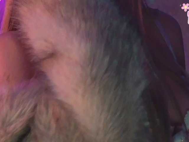 видео LollyGirlMoon