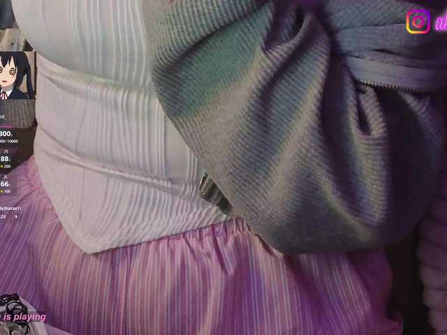 LollyGirlMoon's BongaCams show and profile