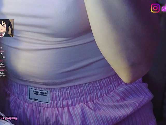 LollyGirlMoon's BongaCams show and profile