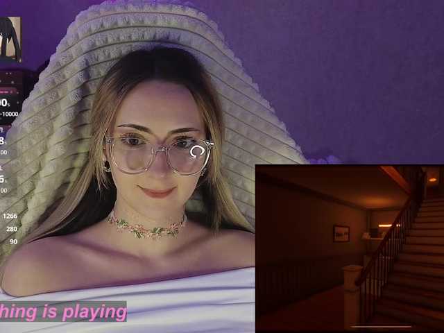 LollyGirlMoon's BongaCams show and profile