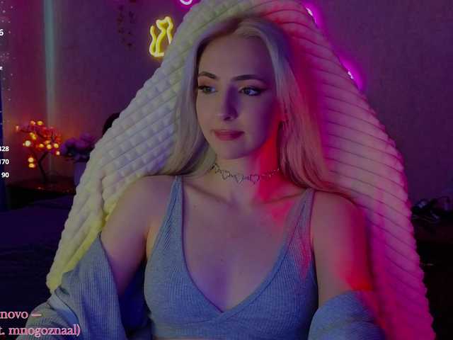 LollyGirlMoon