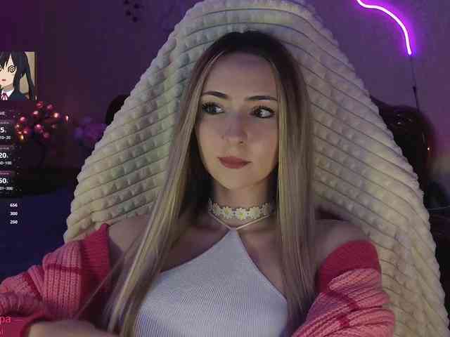 LollyGirlMoon LollyGirlMoon