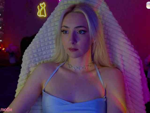 sexy cam LollyGirlMoon
