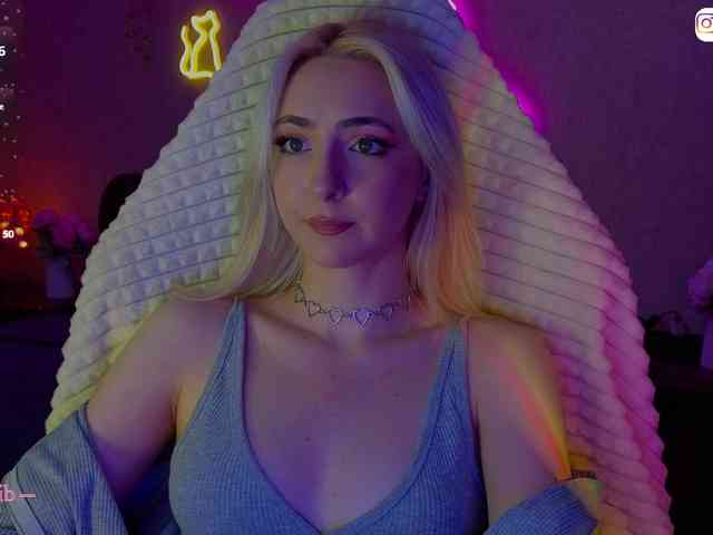 online sex cam free LollyGirlMoon