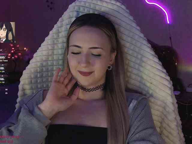 LollyGirlMoon LollyGirlMoon