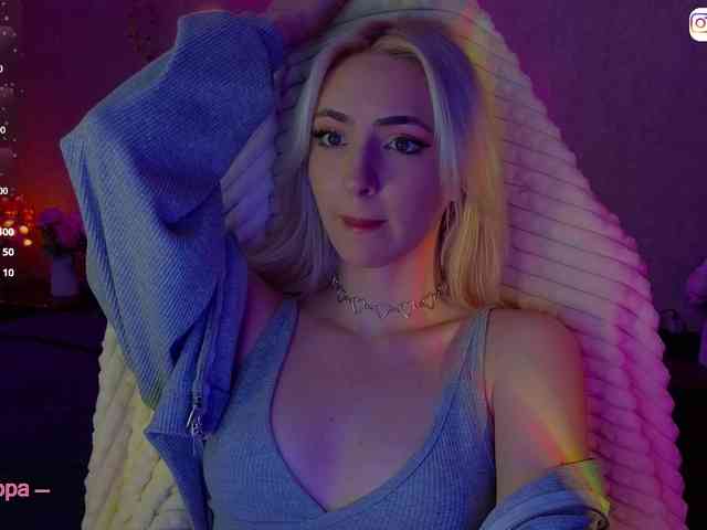 online sex cam free LollyGirlMoon