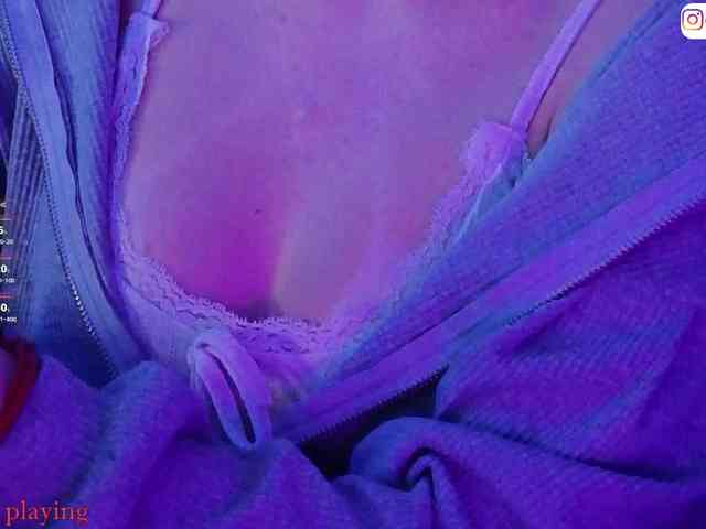LollyGirlMoon's webcam live show