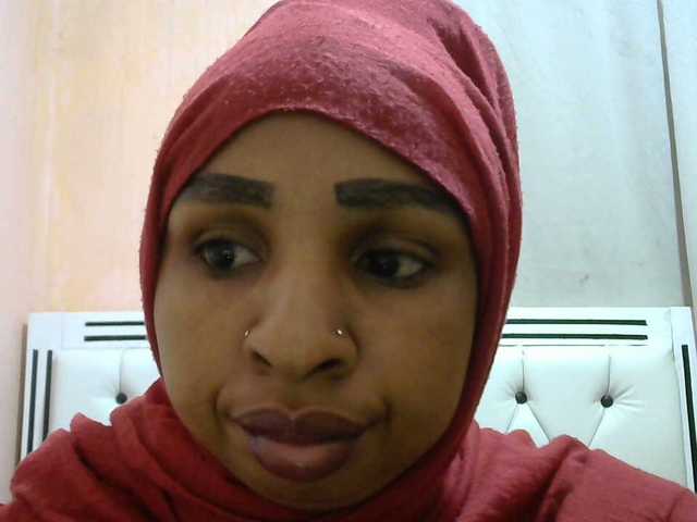 misskatrinah002 Live Cam on BongaCams