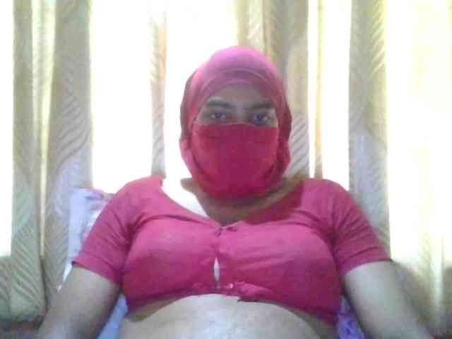 Latha69 Live Webcam on BongaCams