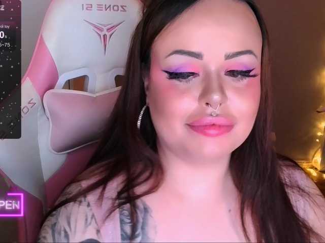 yourbimbo's BongaCams show and profile