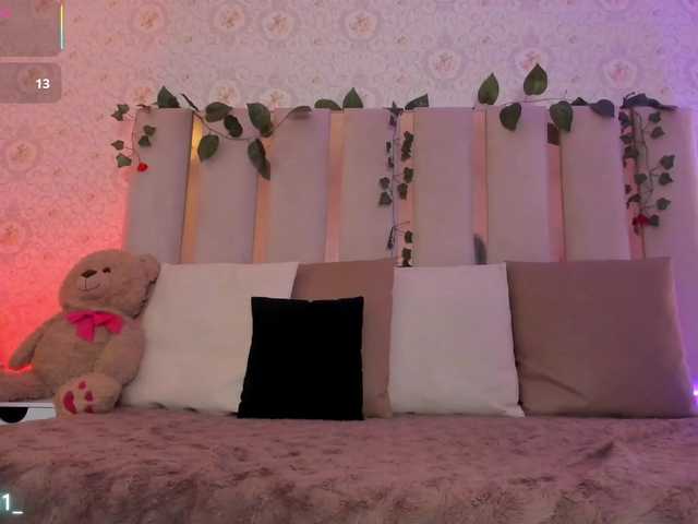 Daphnne-tay's BongaCams show and profile