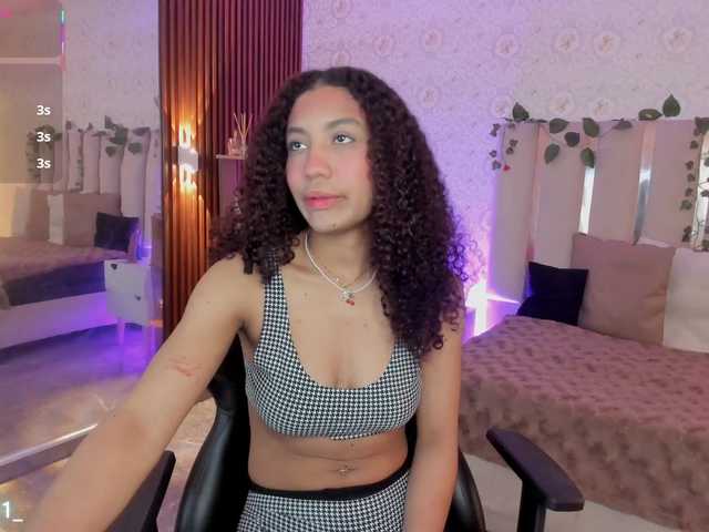 Daphnne-tay's BongaCams show and profile