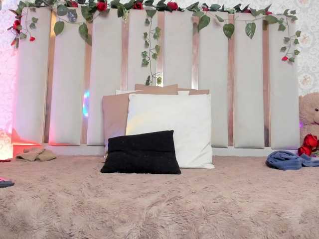 Daphnne-tay's BongaCams show and profile