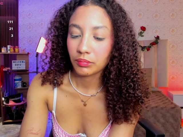 Daphnne-tay's BongaCams show and profile