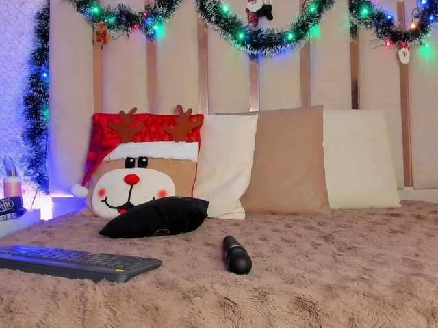 Daphnne-tay's BongaCams show and profile