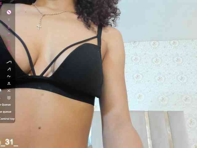Daphnne-tay webcam