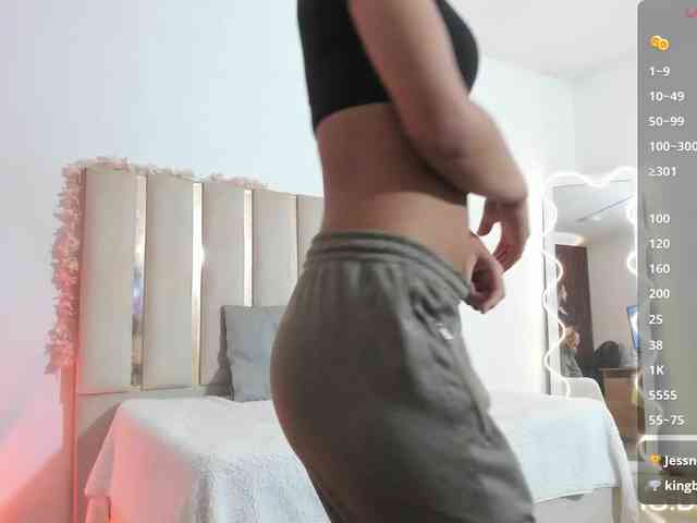 Daphnne-tay webcam