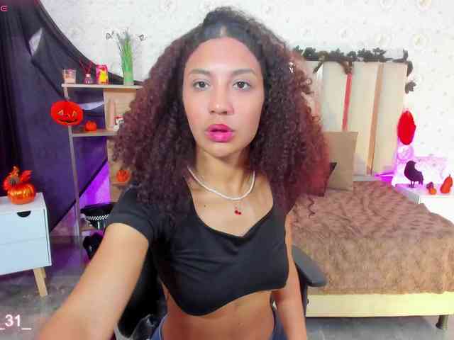 Daphnne-tay webcam