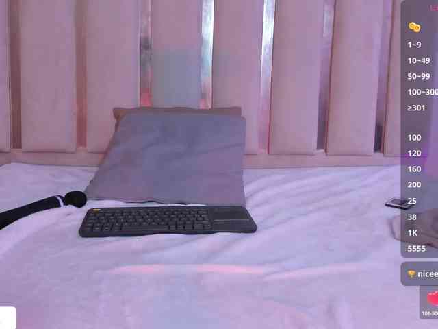 Daphnne-tay webcam