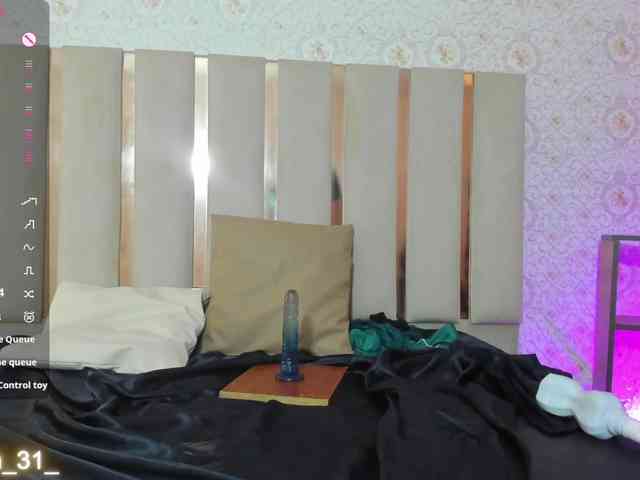 Daphnne-tay webcam