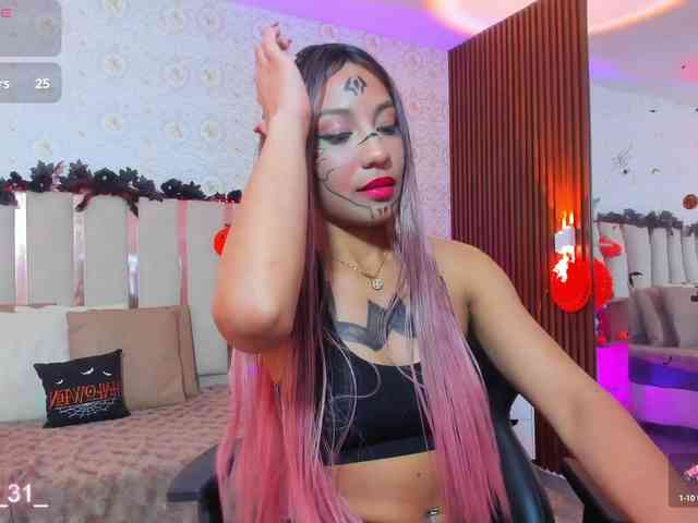 Daphnne-tay webcam