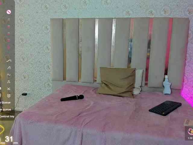 Daphnne-tay webcam