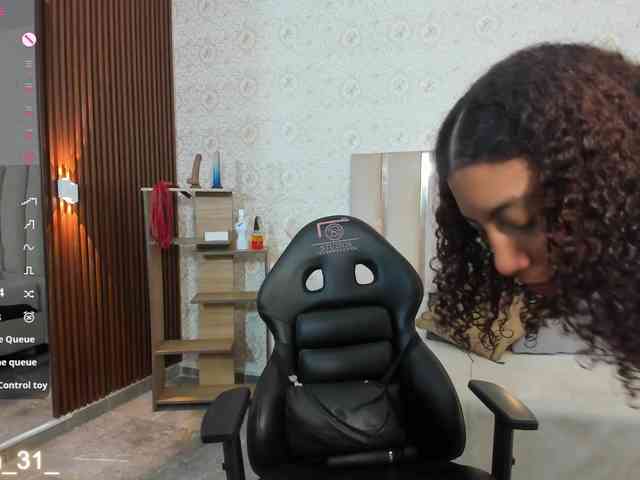 Daphnne-tay webcam