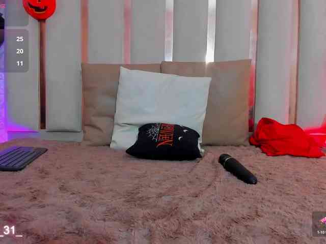 Daphnne-tay webcam