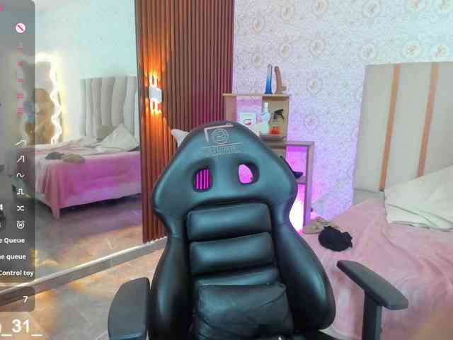 Daphnne-tay webcam