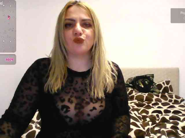 CrazyplesureAnna webcam