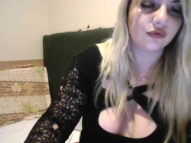 CrazyplesureAnna webcam
