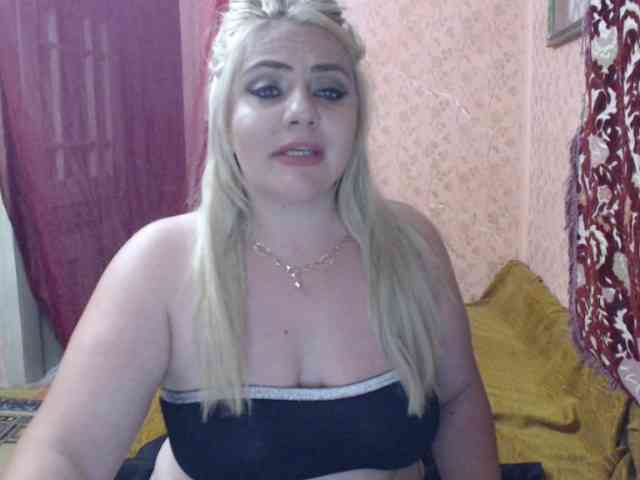 CrazyplesureAnna webcam