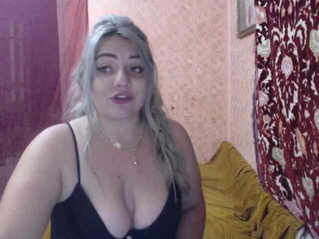 CrazyplesureAnna webcam
