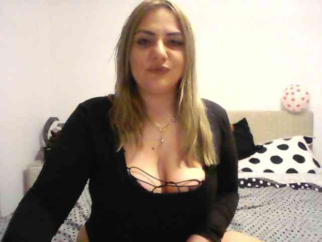 CrazyplesureAnna webcam