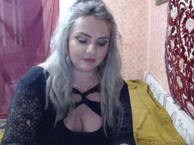 CrazyplesureAnna webcam