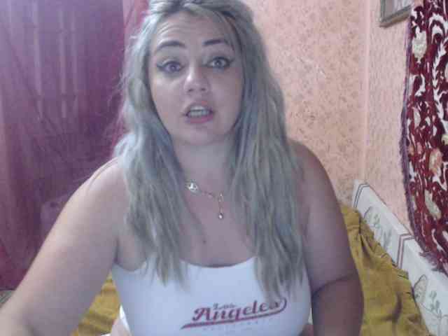 CrazyplesureAnna webcam