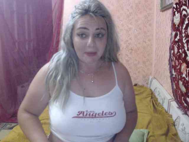 CrazyplesureAnna webcam