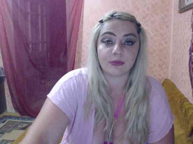 CrazyplesureAnna webcam