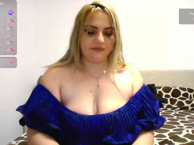 CrazyplesureAnna webcam