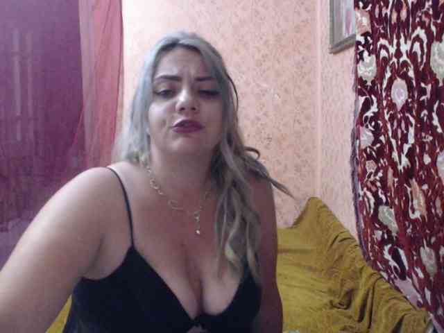 CrazyplesureAnna webcam