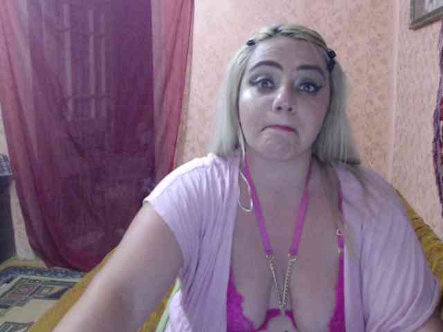 CrazyplesureAnna webcam