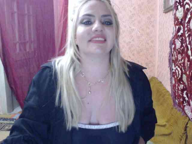 CrazyplesureAnna webcam