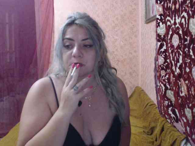 CrazyplesureAnna webcam