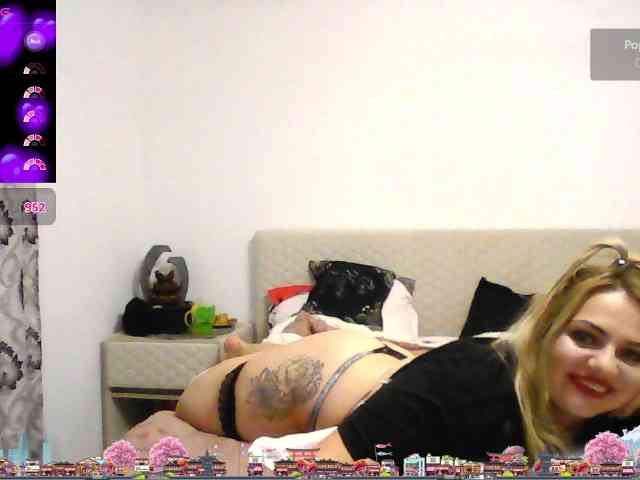 CrazyplesureAnna webcam