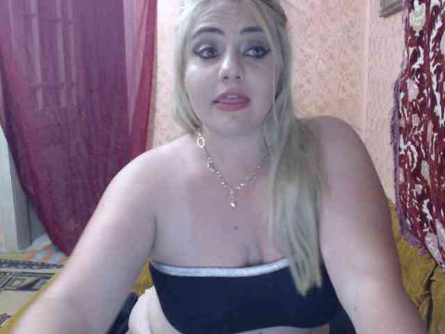 CrazyplesureAnna webcam
