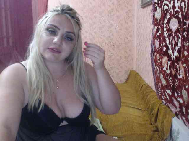 CrazyplesureAnna webcam